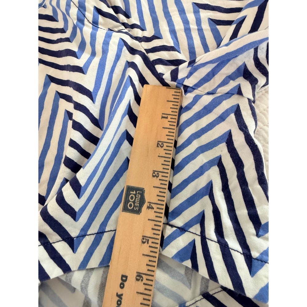 Ann Taylor LOFT Original Blue White Chevron Geometric Cotton Shorts Women Size 4 - Picture 6 of 6